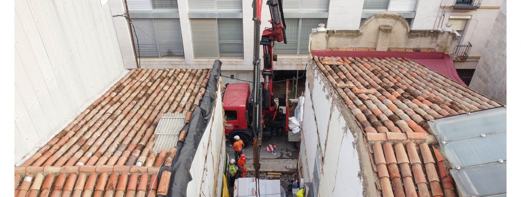 This is how a bio-passive house between party walls with CLT wood is built